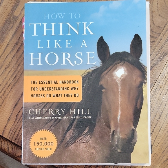 Equestrian Book Collection - Picture 4 of 6